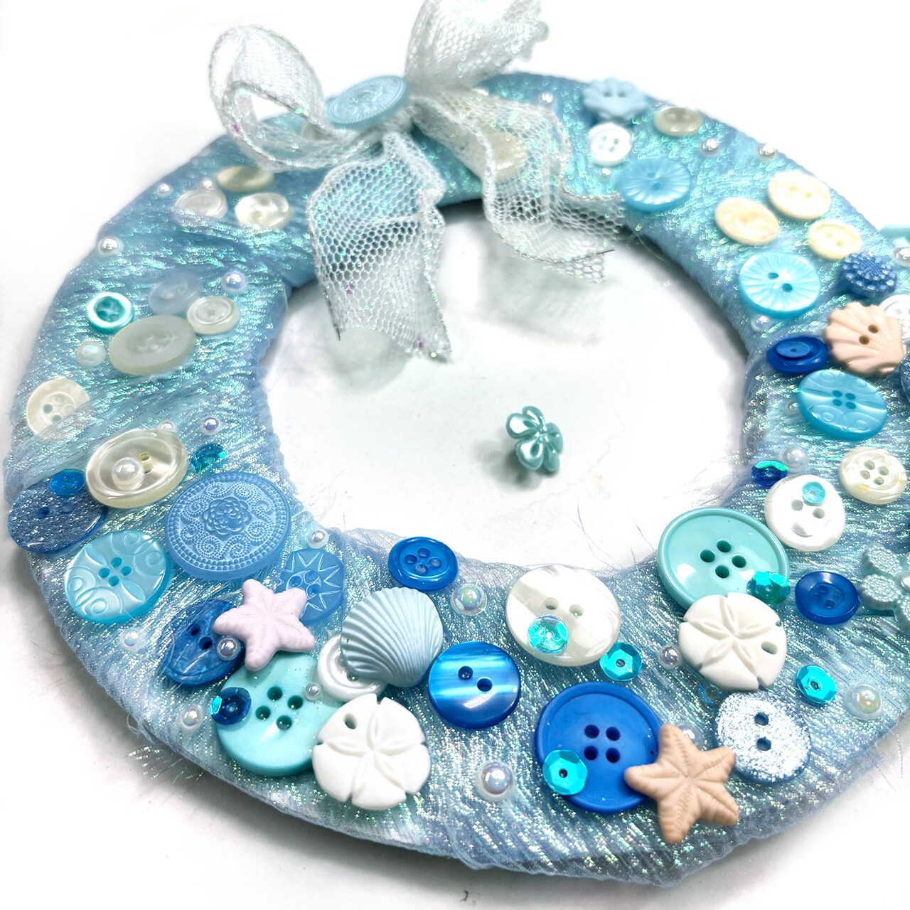 Ocean Blue Wreath Button Bundle – Nautical & Beach-Themed Buttons with Pearlized Accents – DIY Mini Wreath Craft Kit